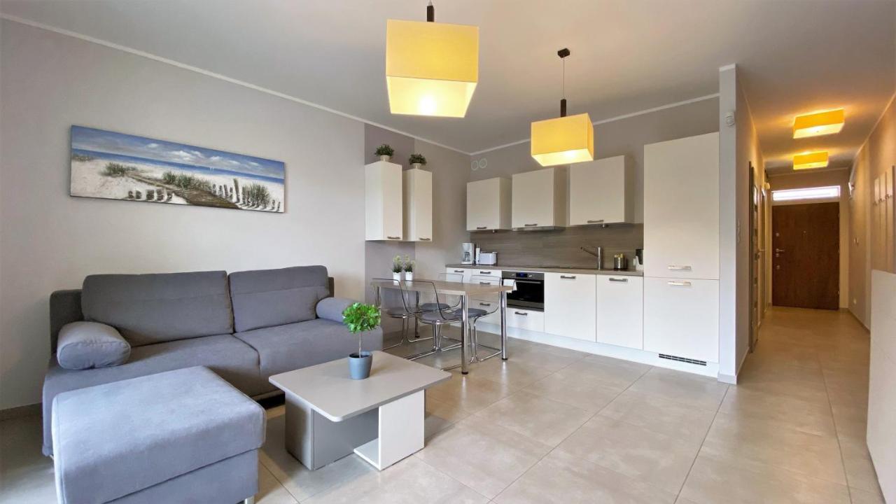 Apartament Plaza 7 - Rezydencja Nadmorska Rogowo Rogowo  Buitenkant foto